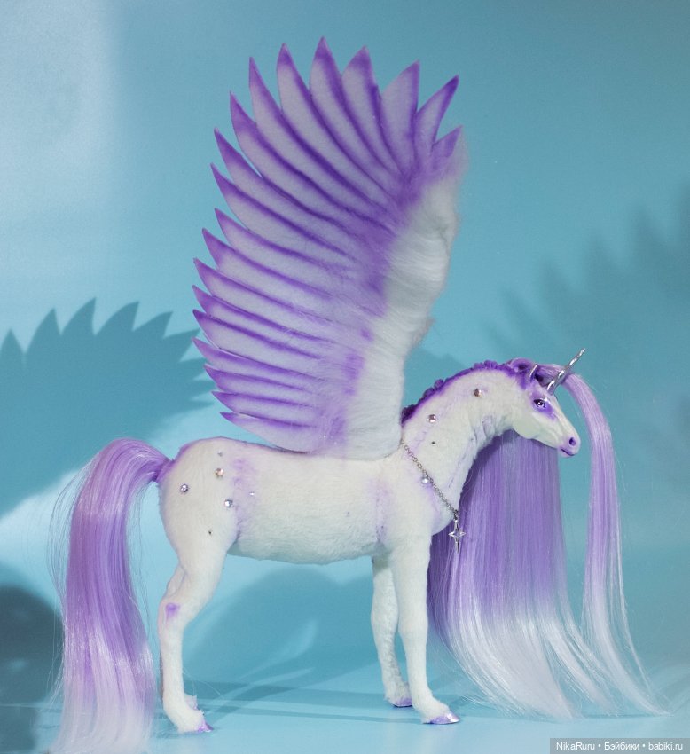 Пегас в смешанной технике, лошадь (фото 6)