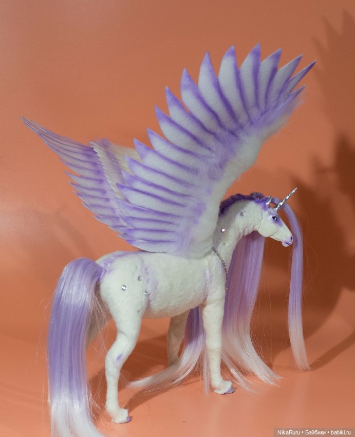 Пегас в смешанной технике, лошадь (фото 5)