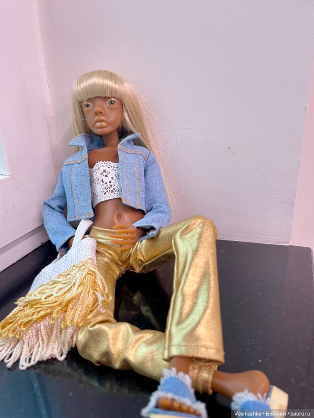 Скидка на несколько дней Mooqla Соня ириска 2007