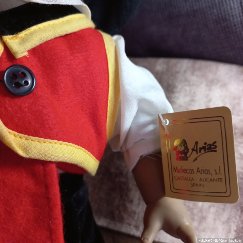 Характерный джентльмен от Arias (фото 8)