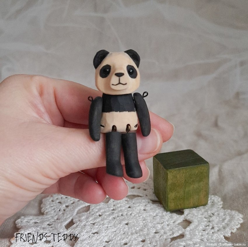 Деревянная панда на кубике (фото 3)