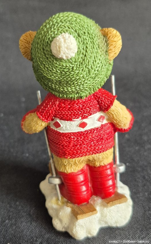 Новогодние статуэтки