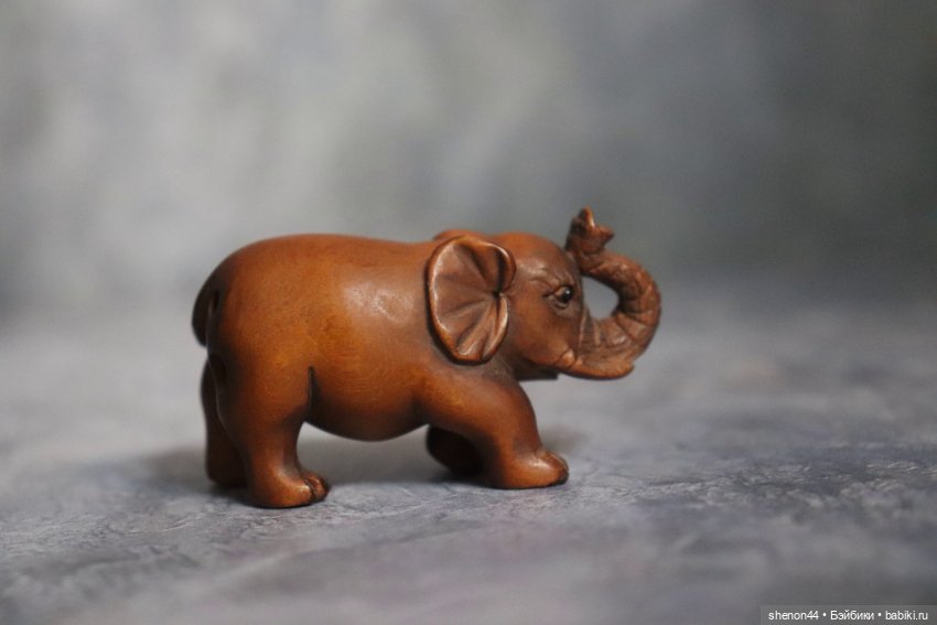Нэцкэ "Идущий слоненок". Винтаж (фото 2)