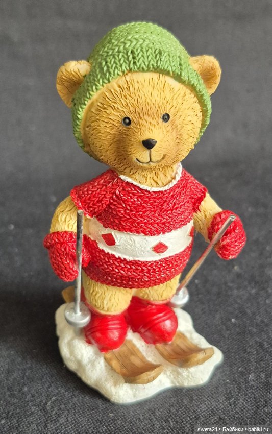 Новогодние статуэтки