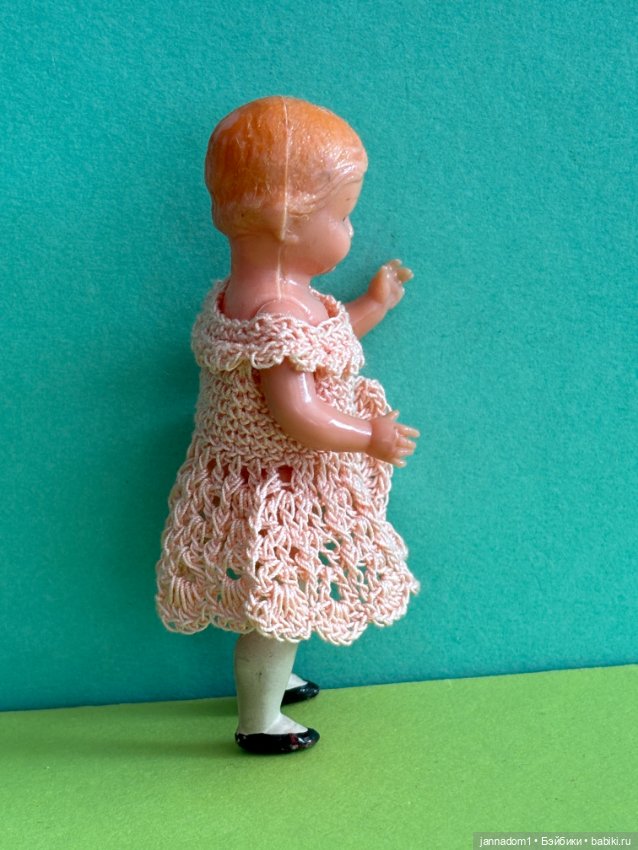 Итальянская куколка с рельефными волосами, высота 10 см (фото 5)