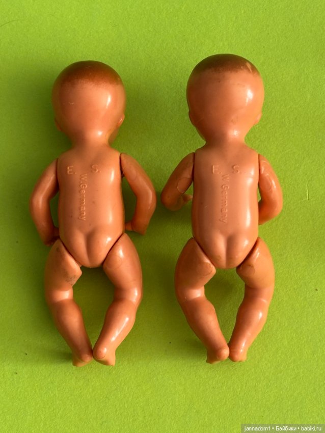 Пупсики из колкого пластика Emil Schwenk, высота 8,5 см (фото 5)