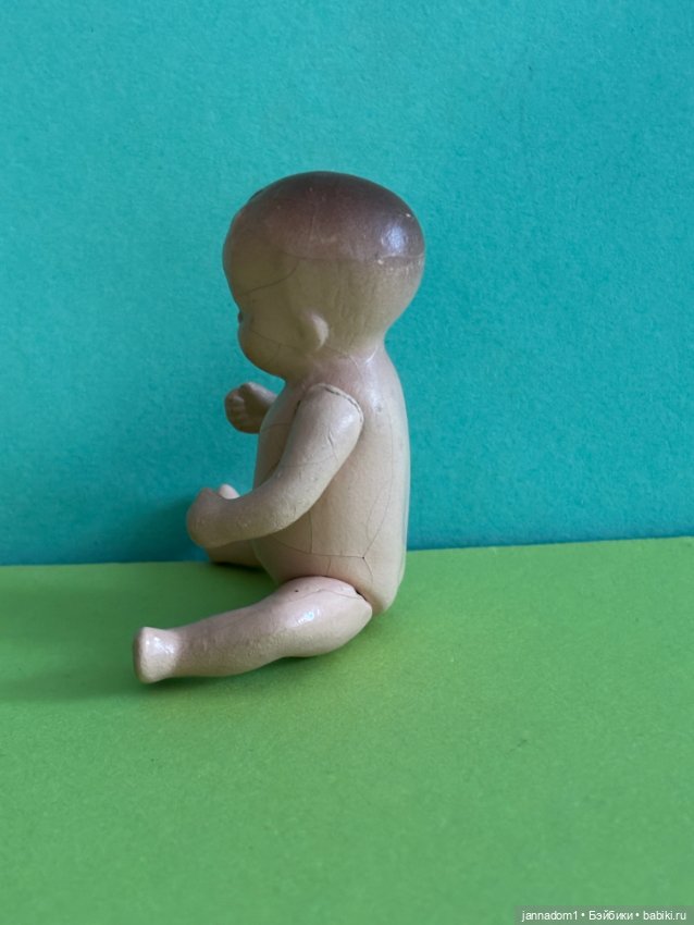 Керамический пупсик Tebu с рельефными волосами, высота 9,5 см (фото 2)