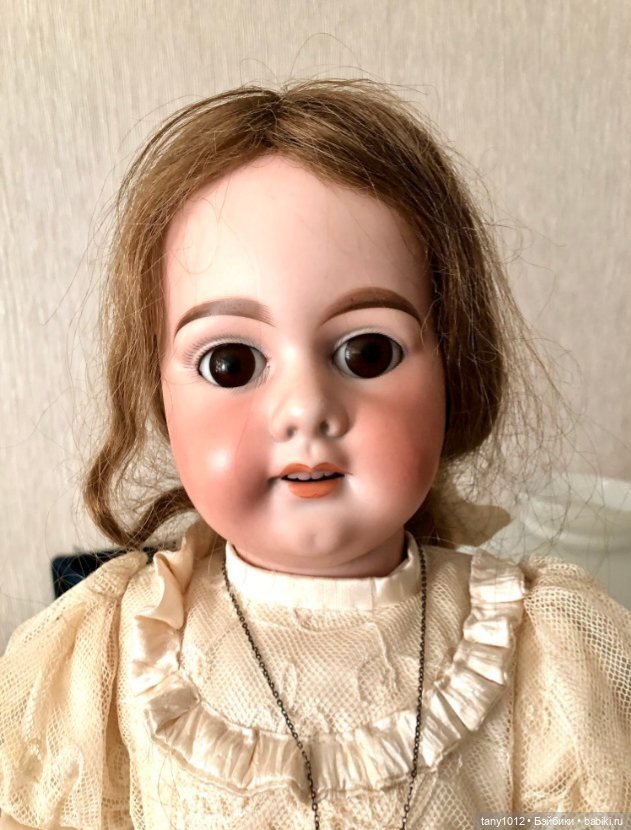 Восторженная Марселька — Антикварные куклы