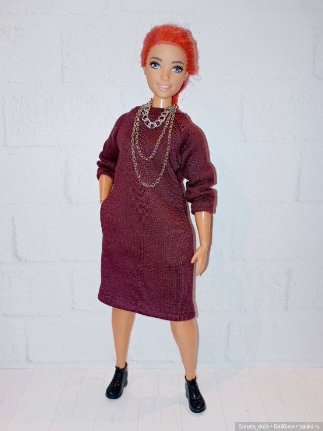 Платье и украшение для Барби пышки (фото 2)