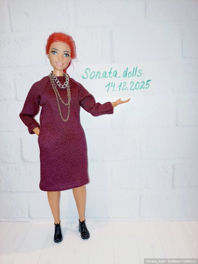 Платье и украшение для Барби пышки (фото 6)