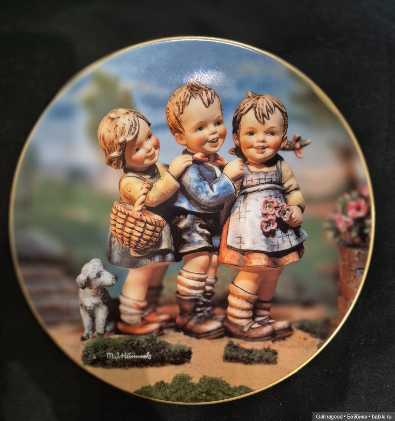 Фарфоровая декоративная тарелочка Goebel