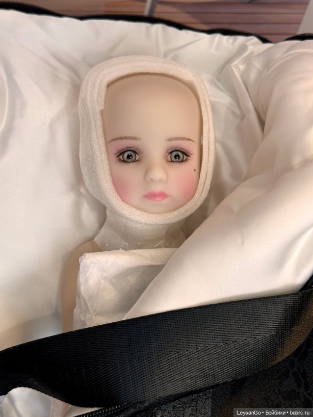 Эвелин Руби Ред / Evelyn Midnight Twinkle Ruby Red