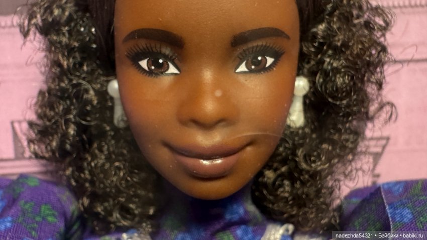 Барби Мадам Си Джей Уокер - Вдохновляющие женщины (фото 5)