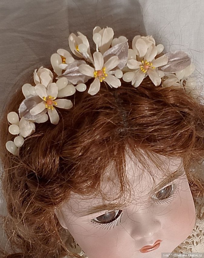 Диадемка флердоранж для куклы с ОГ23-25см (фото 3)