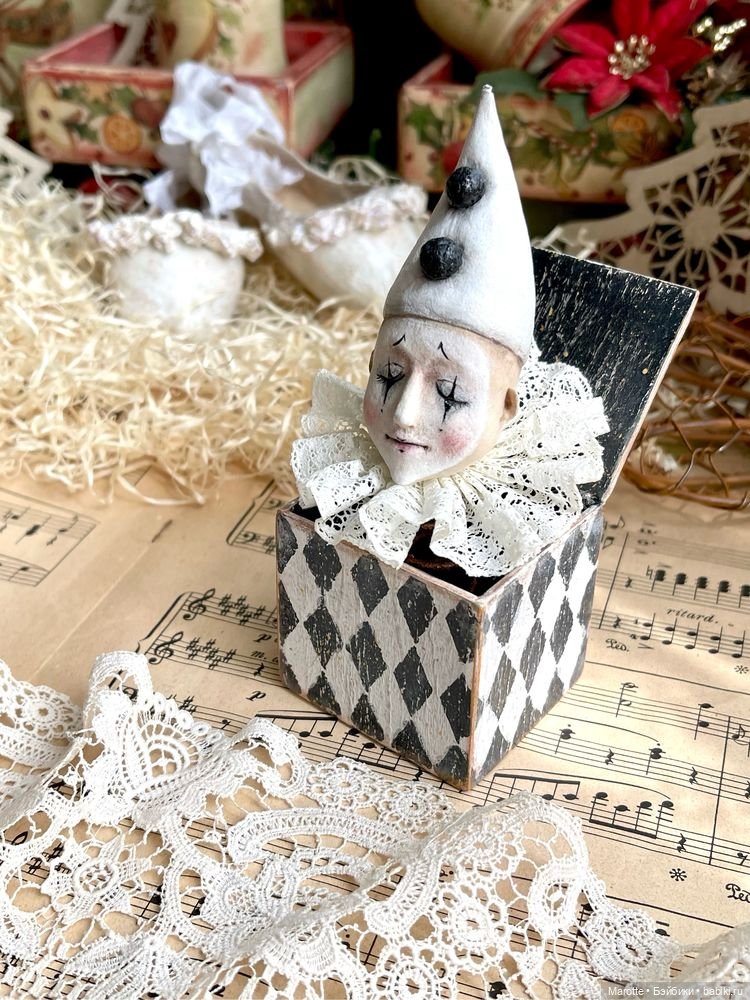 Авторская игрушка "Пьеро"