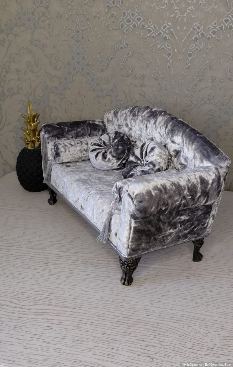 Мебель : бархатный диван для кукол 1:6 (фото 3)