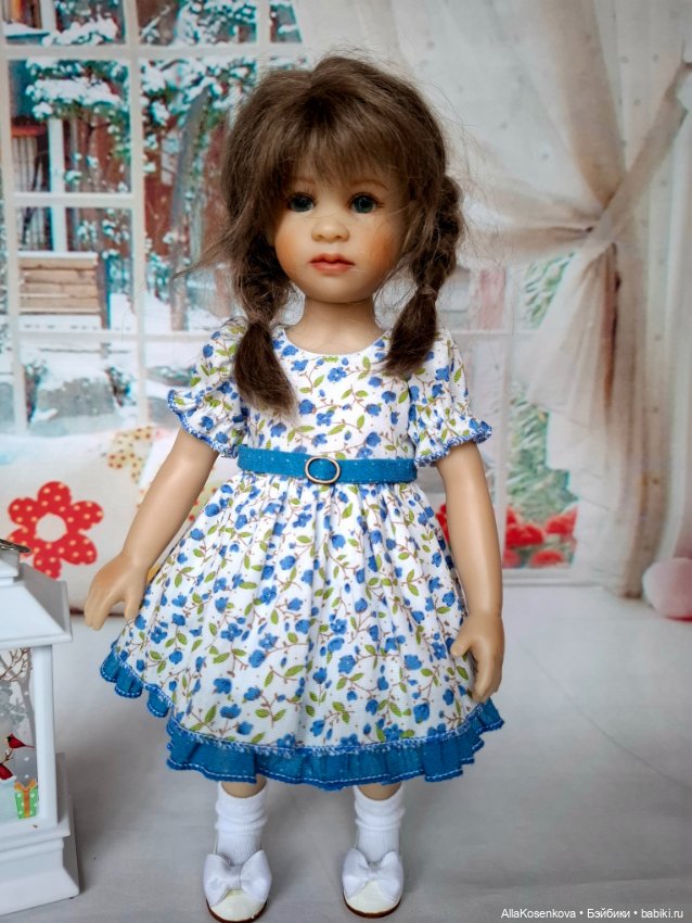 Платье для кукол Heidi Plusczok