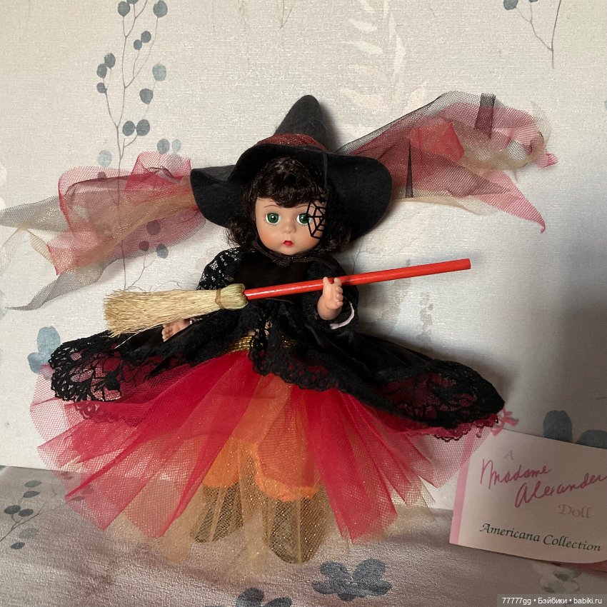 Ведьма и её метла — Игровые куклы (фото 5)