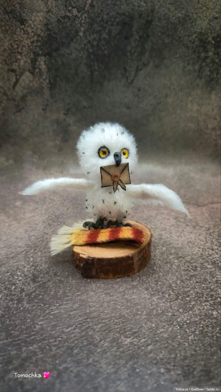 Вязаная полярная миниатюрная совушка (фото 2)