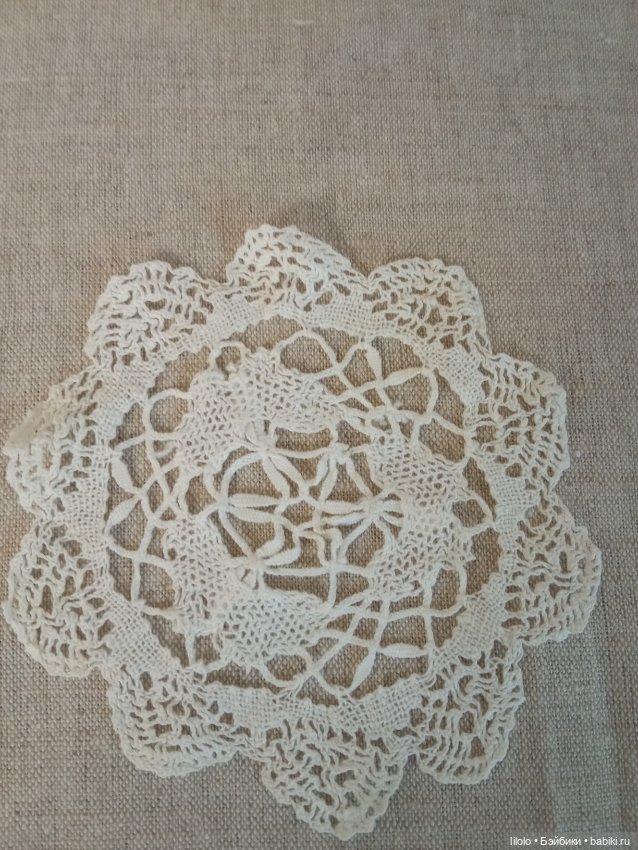 Салфеточки для кукольного интерьера (фото 4)