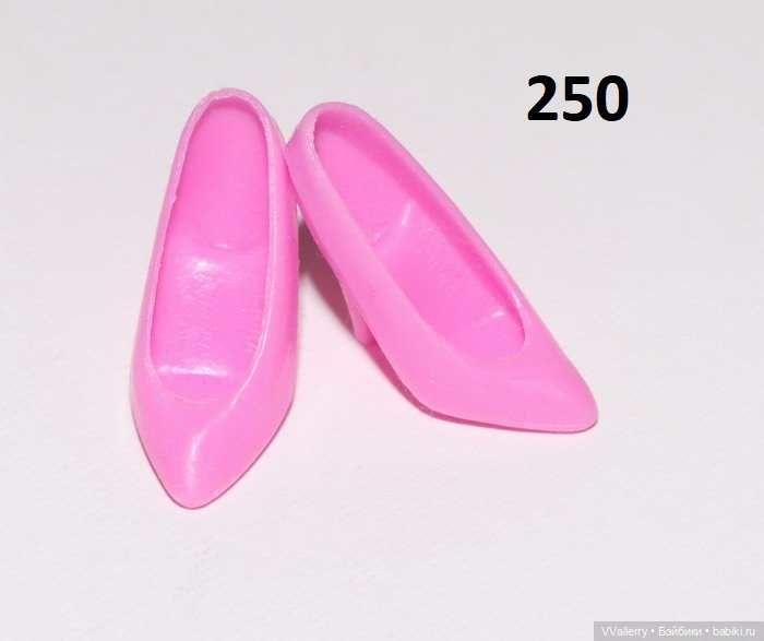 Розовая обувь на барби (несколько) (фото 4)