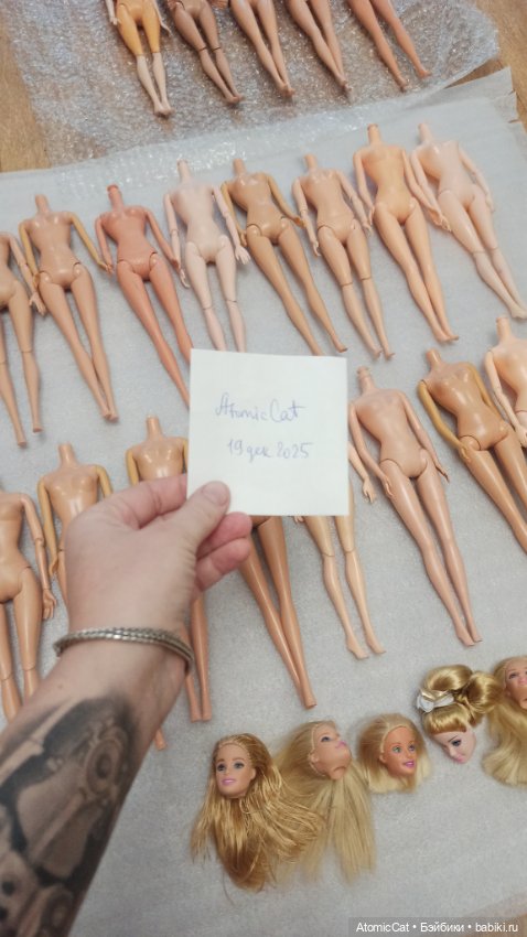 Большой лот тел кукол типа барби (фото 8)