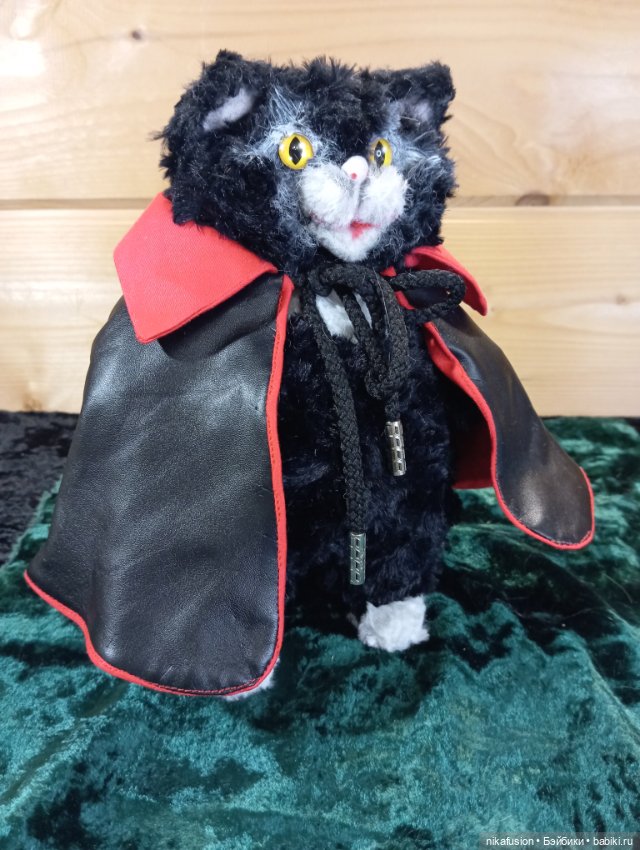 Игрушка Кот злодей, толстенький и мягкий граф Дракула, авторская