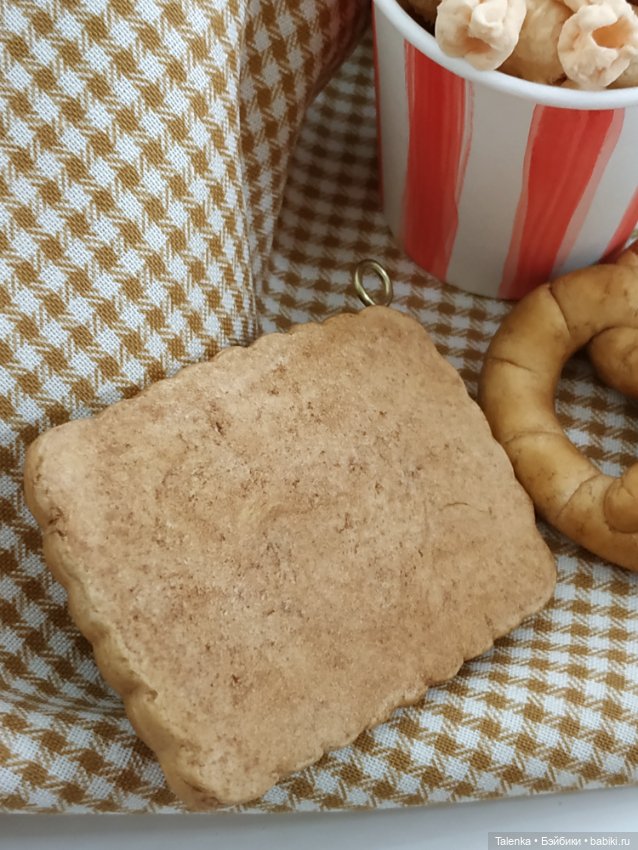 Елочные игрушки на сладкую тему (фото 6)