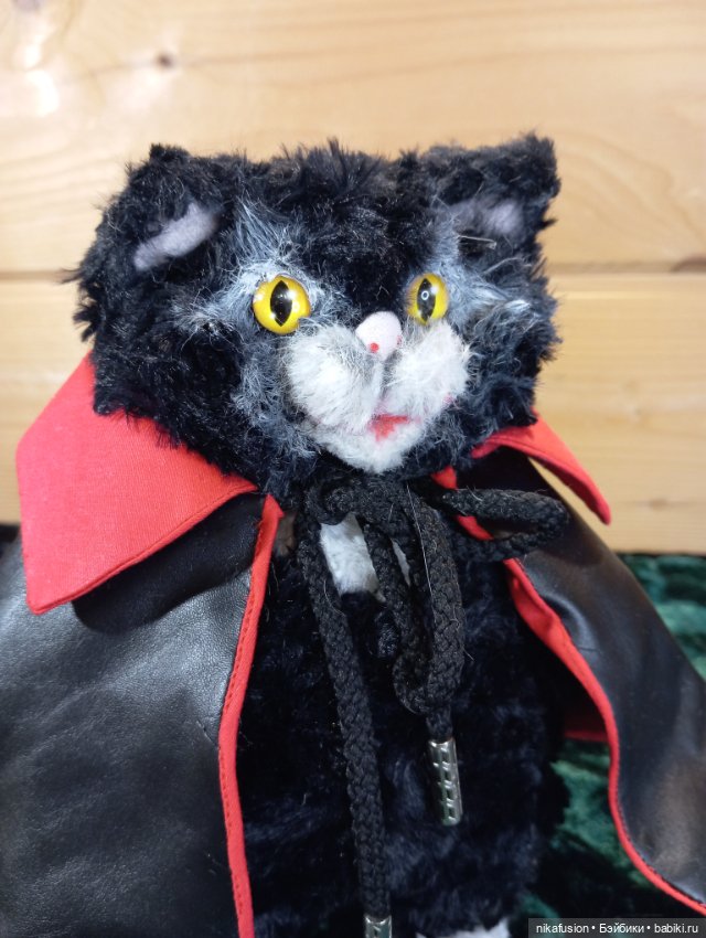Игрушка Кот злодей, толстенький и мягкий граф Дракула, авторская (фото 2)