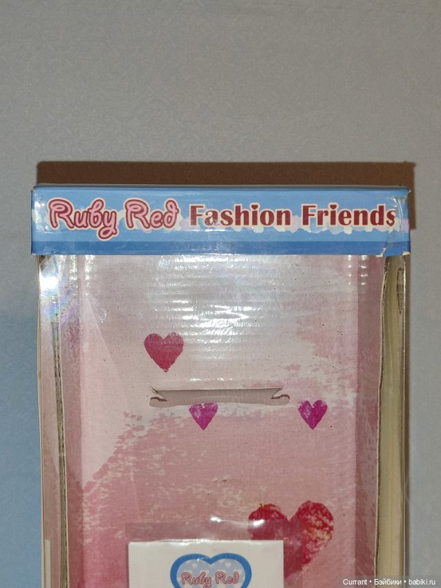 Коробка от куклы Сары Руби Ред (фото 7)
