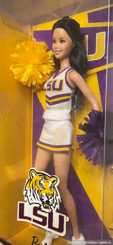 Louisiana Cheerleader Barbie (фото 7)