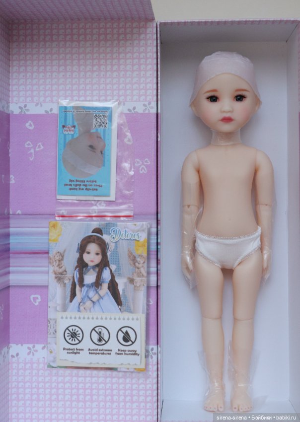 Долорес от Руби Ред, Dolores Ruby Red, нюд и без парика, 175