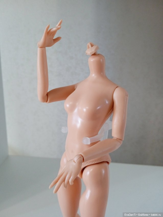 Тело куклы серии Наследники — Алиса (фото 3)