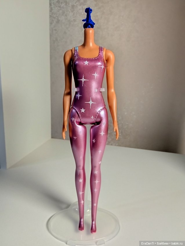 Тело от Color Reveal Series 14 Rainbow Galaxy