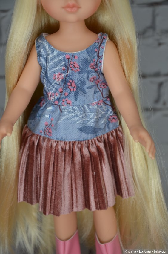 Новый полный аутфит Ларисы Паола Рейна (фото 2)