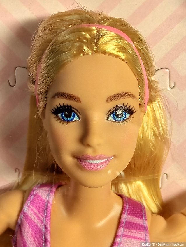 Барби безграничные движения йога Милли (фото 3)