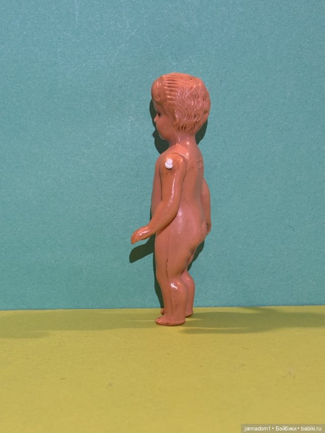 Ранняя куколка Schildkrot из толстого целлулоида, высота 9 см (фото 2)