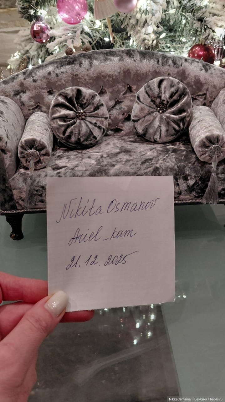 Мебель : бархатный диван для кукол 1:6 (фото 6)