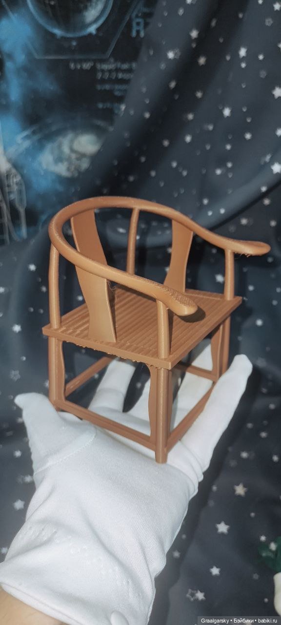 Стол и стулья в китайском стиле (фото 2)