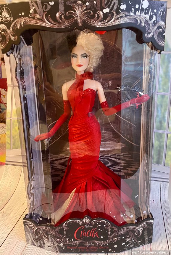 Cluella Disney Limited Edition, Круэлла Дисней (фото 2)