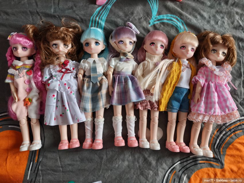 Лот из 7 шарнирных кукол Аниме