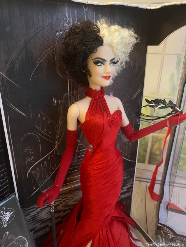 Cluella Disney Limited Edition, Круэлла Дисней (фото 8)