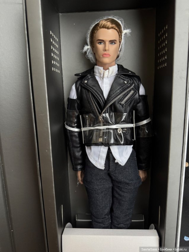 Integrity Level of Suspense Lukas Maverick