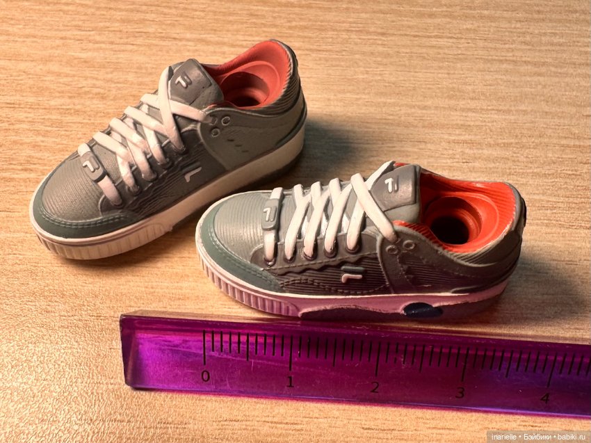 Кеды для кукол со съемными стопами 1/6 (фото 4)