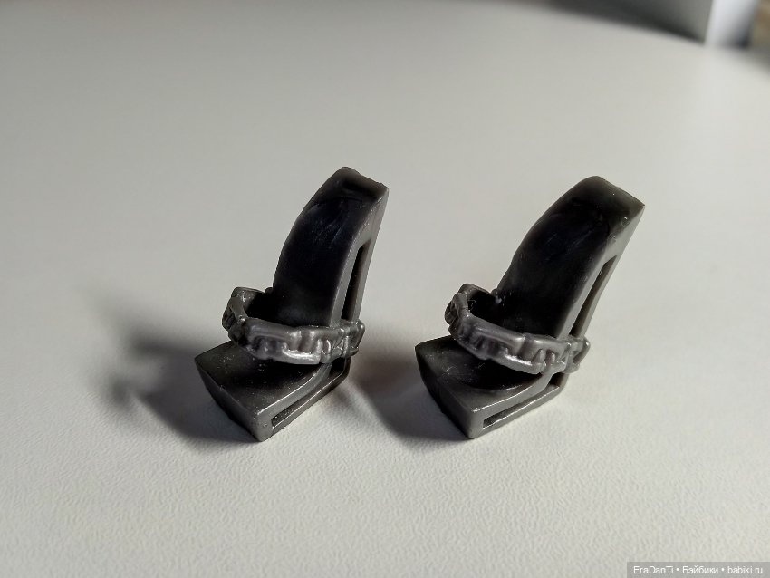 Туфли вероятно от Monster high Спектры Вондергейст (фото 2)