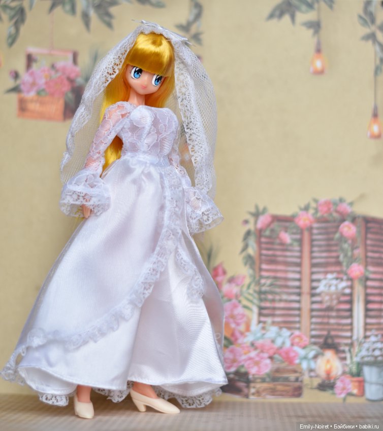 Marmit Etoko her wedding — Игровые куклы