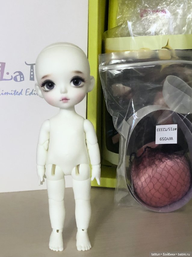 Белый кролик Emily из релиза Алиса в стране Чудес (фото 8)