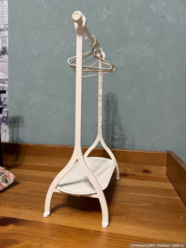 Вешало для кукол формата , 1/4,1/6 (фото 2)