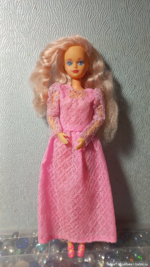 Санди, кукла формата барби, из 90х