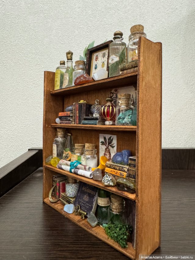 Шкаф колдуна — Миниатюра для кукол (фото 5)